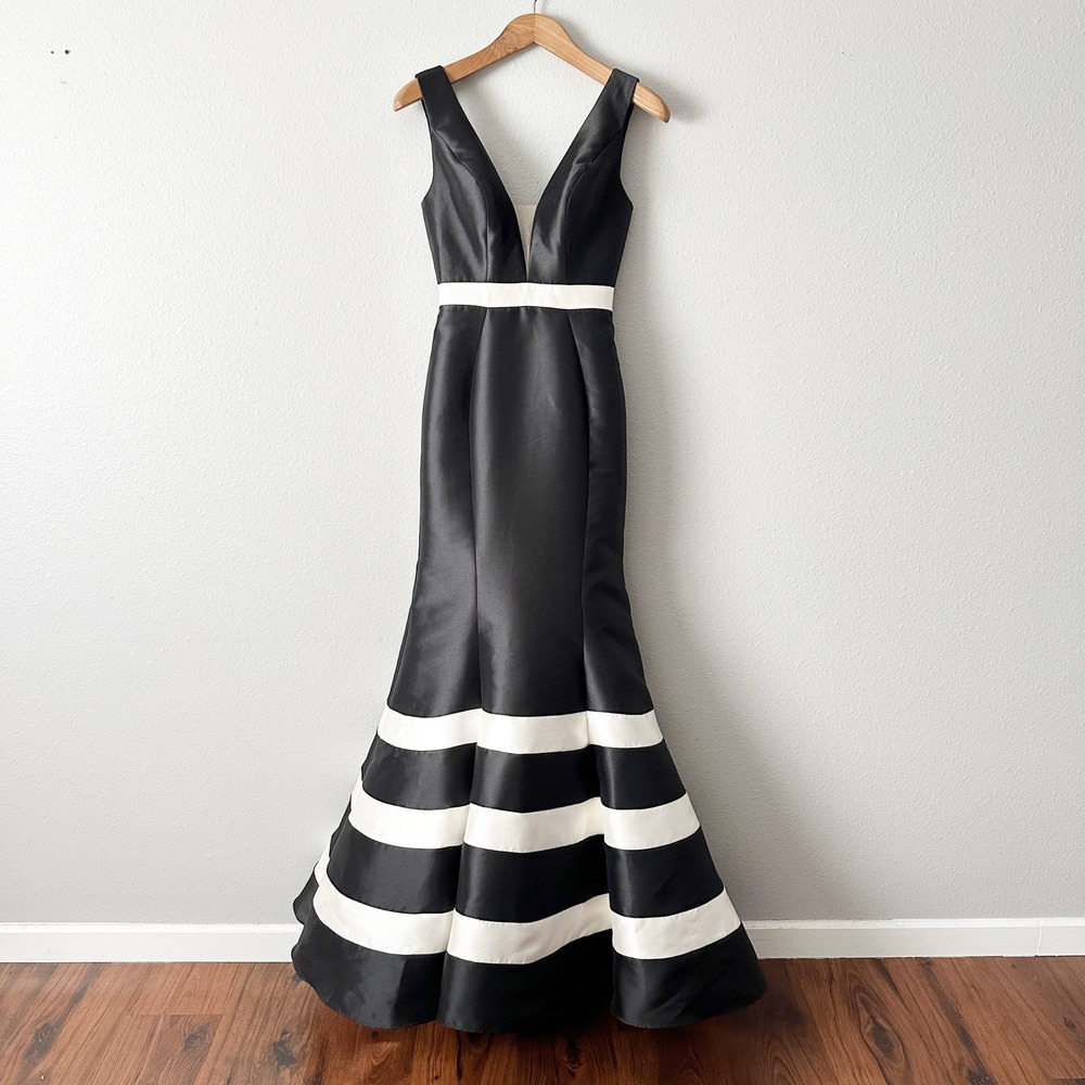 Mac Duggal Black and White Striped Mermaid Evening Gown
